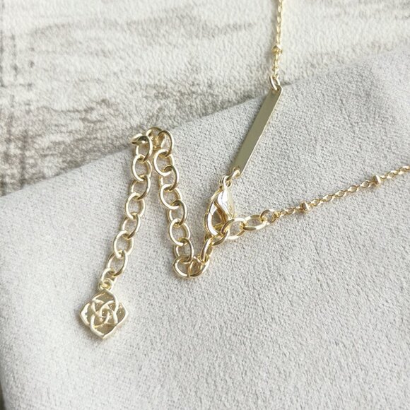 Kendra Scott Gold White Pearl Short Necklace - Ashton Heart - Picture 4 of 4